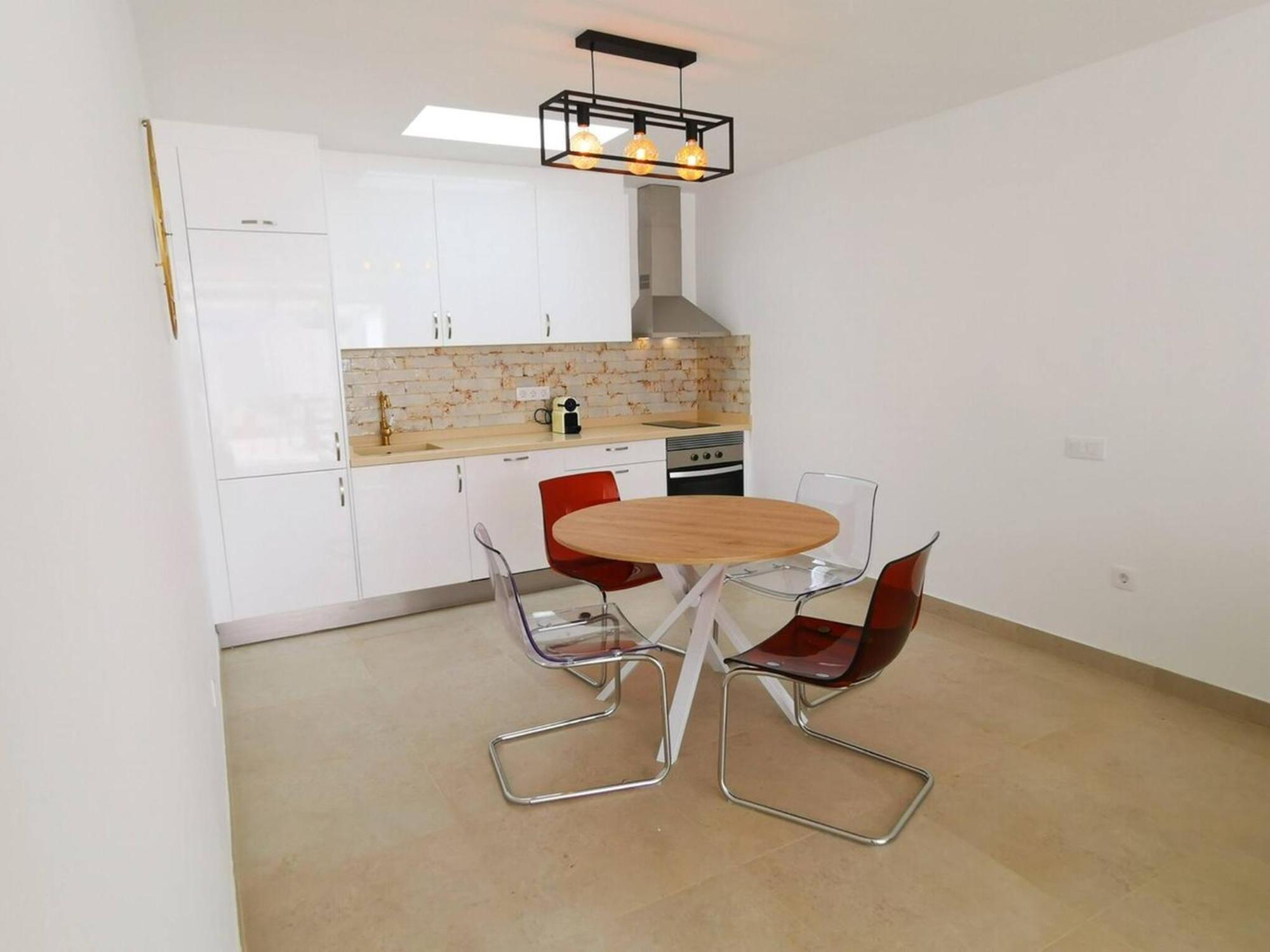 Сasa de vacaciones Stylish 2 Bedroom By Pride